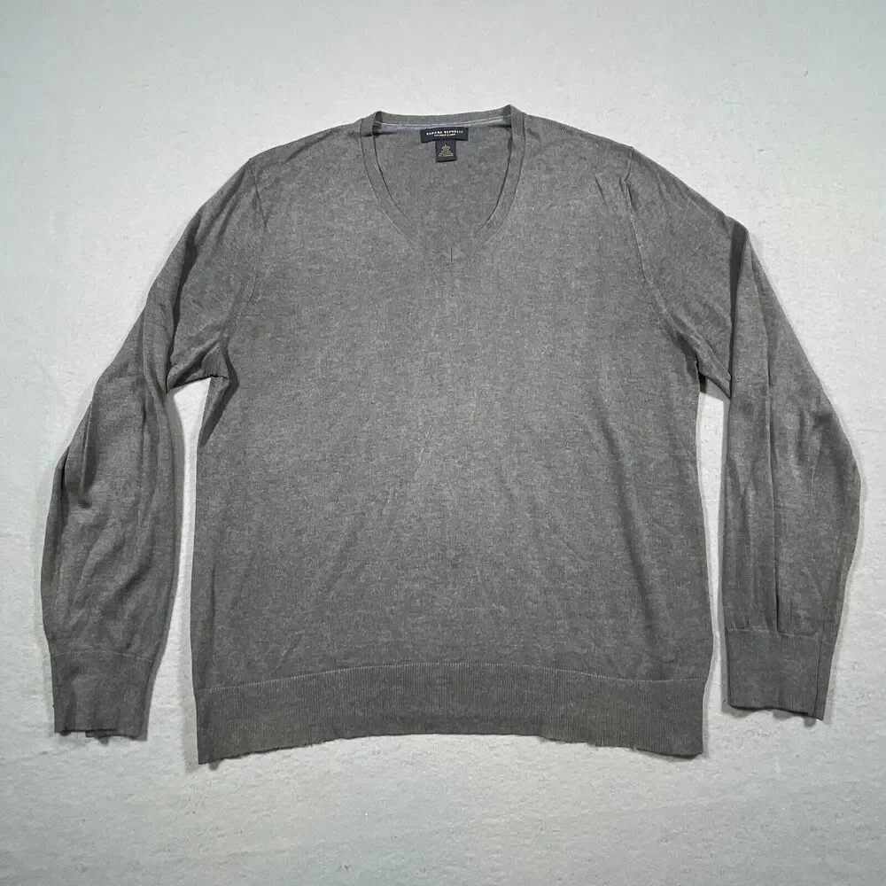 Banana Republic‎ Sweater Men's L Luxury Blend Cashmere Silk Long Sleeve V Neck